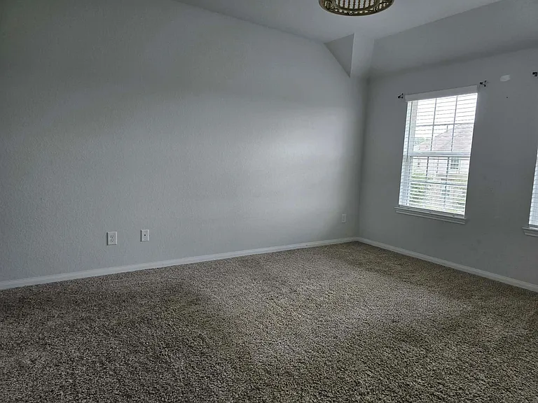 18707 Brisbane Creek Ct — Photo 12