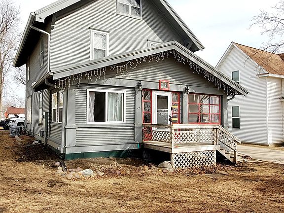3rd image of 108 N 13th St