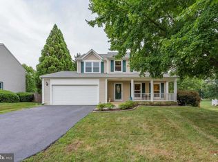 12908 Ashton Oaks Dr, Fairfax, VA 22030