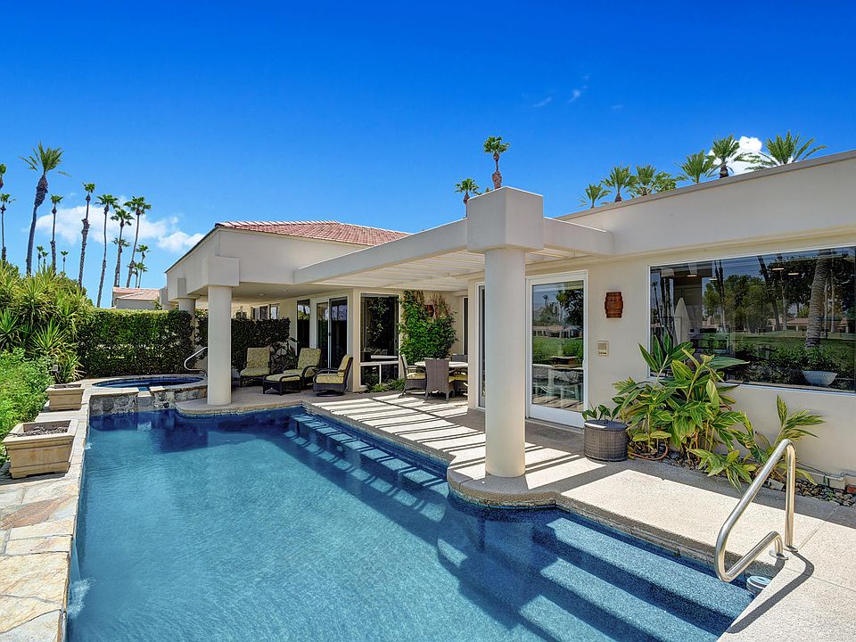 2nd image of 75624 Vista Del Rey Dr