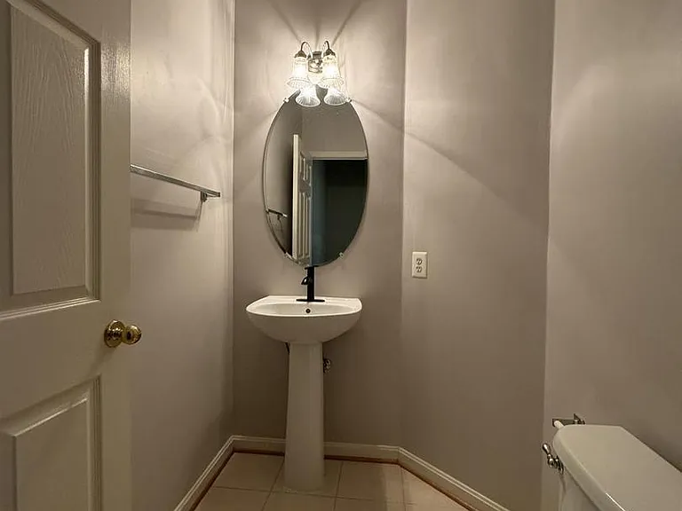 4741 Thornbury Dr — Photo 16