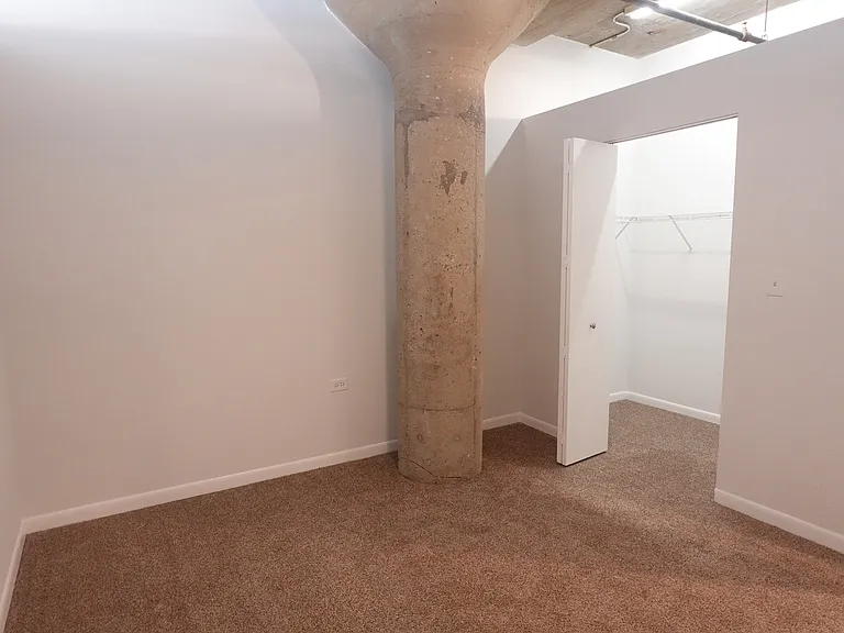 1550 S Blue Island Ave #1022 — Photo 25