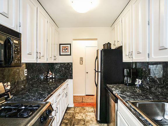 4th image of 1 Balint Dr APT 864
