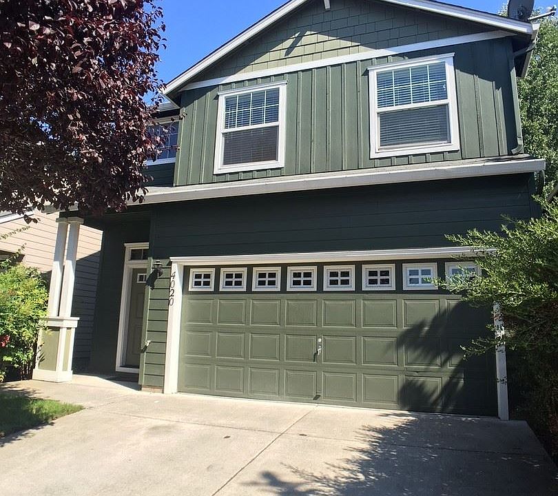 1st image of 4020 NE 91st Cir
