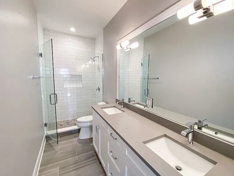 3345 N Kenmore Ave #1 — Photo 8
