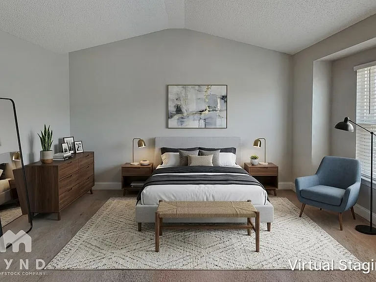 351 Halton Crossing Dr SW — Photo 4