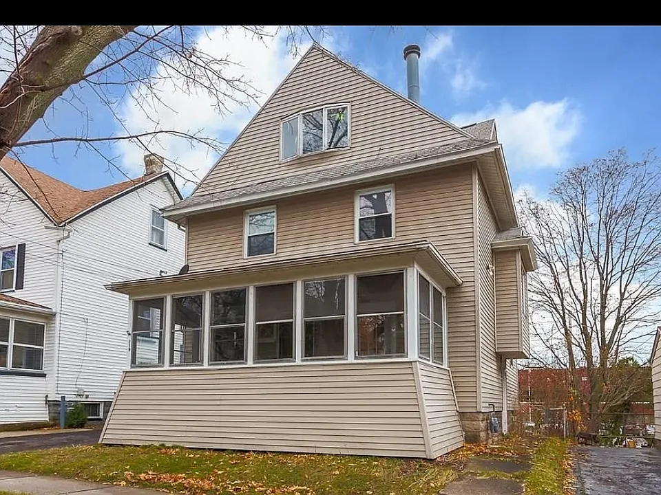 119 Hampden Rd