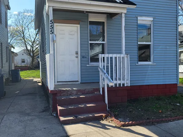 555 Lane Ave NW, Grand Rapids, MI 49504