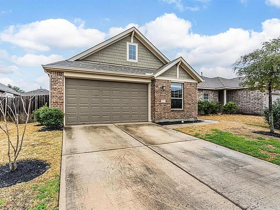 2nd image of 21329 Sweetbay Magnolia Drive