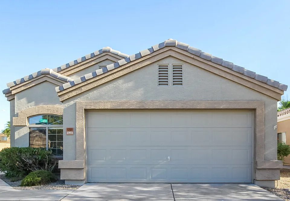 12501 W Mandalay Ln