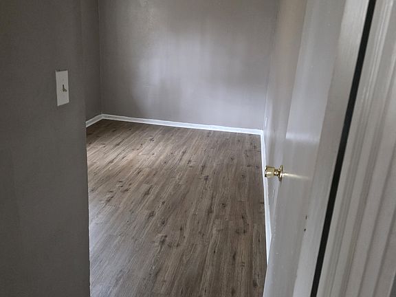 5th image of 1614 W 13th St