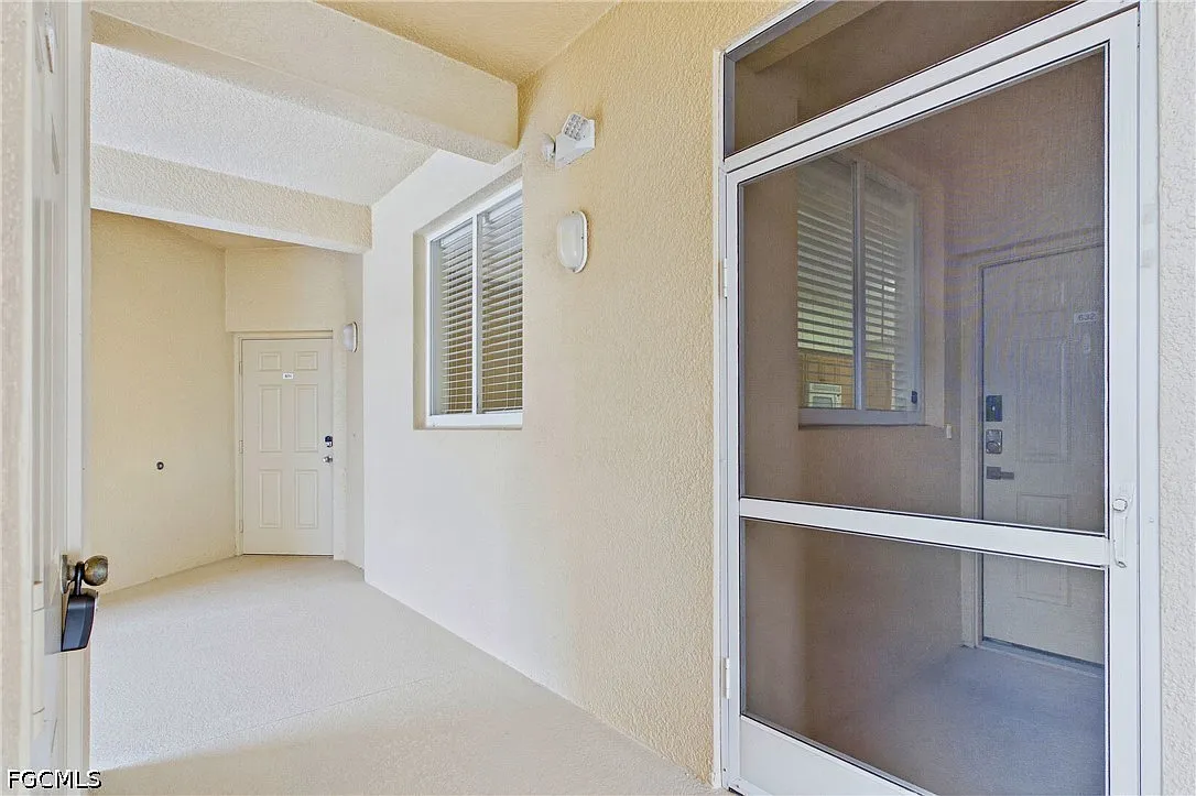 2 bed, 2.0 bath, 1410 sqft, $1,750 — Photo 4