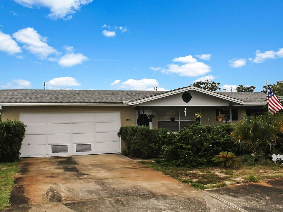 1st image of 240 Sherwood Ln