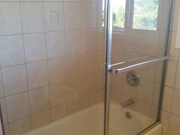 5th image of 308 Torino Dr APT 4