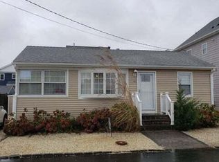 133 Kathryn St, Lavallette, NJ 08735