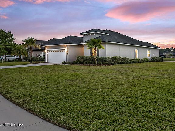 2nd image of 1004 PRAIRIE DUNES Court