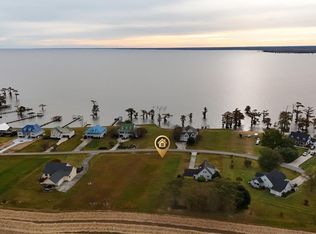 419 Batchelor Bay Dr, Merry Hill, NC 27957