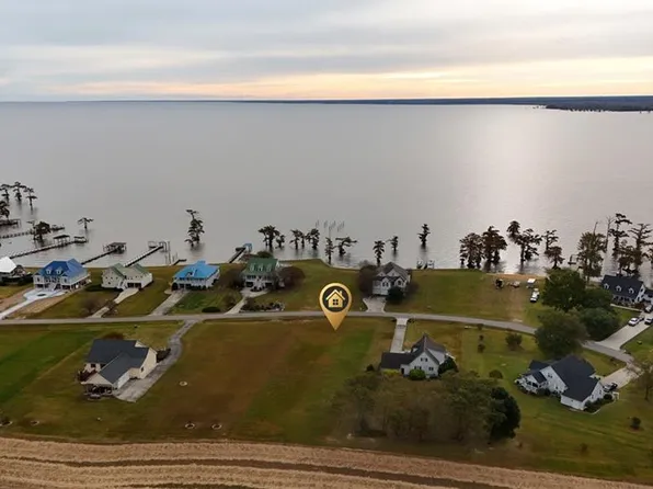 419 Batchelor Bay Dr, Merry Hill, NC 27957