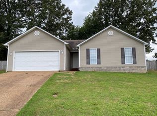 19 Wildberry Cv, Jackson, TN 38305