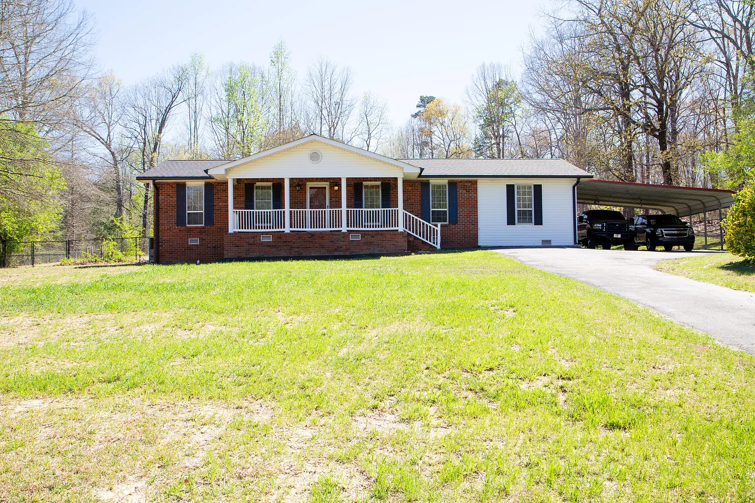 295 Bandy Rd photo 1