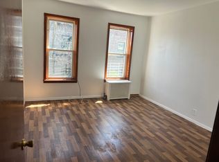 1642 Madison St APT 3R, Ridgewood, NY 11385