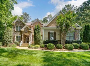 7037 Montgomery Rd, Lake Wylie, SC 29710