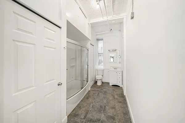Rented by Compass | media 8