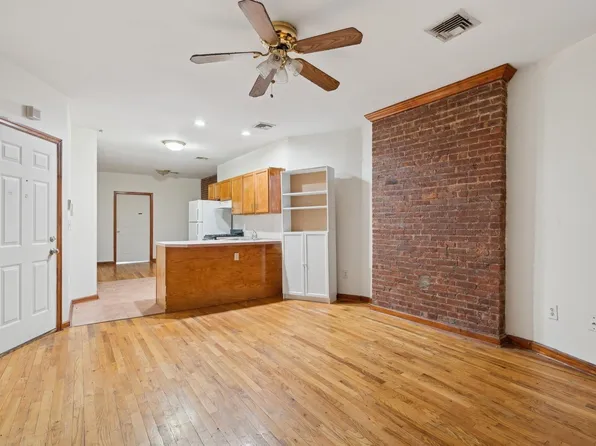 378 Baldwin Ave #1L, Jersey City, NJ 07306