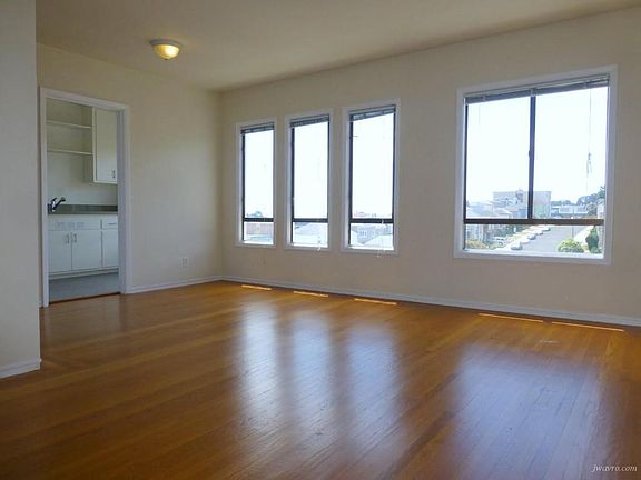 3rd image of 70 Terra Vista Ave #13D