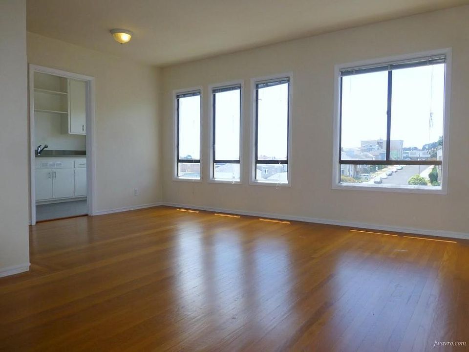 1st image of 70 Terra Vista Ave #D13