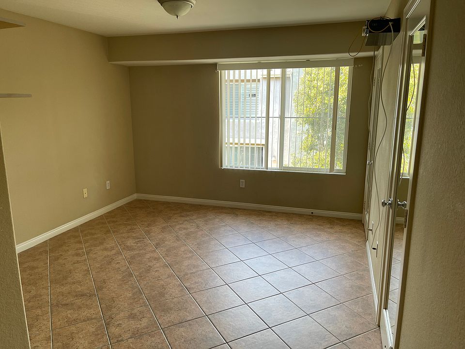 1st image of 8752 Concourse Ct