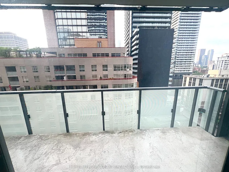 15 Grenville St #1209 — Photo 12