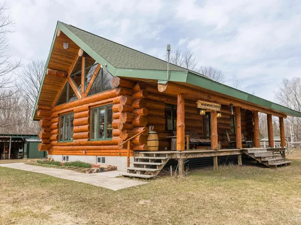 E1540 Biekkola Rd, Skandia, MI 49885