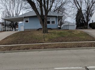 1013 N Bruns Ln, Springfield, IL 62702