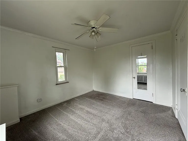 362 Questend Ave — Photo 14