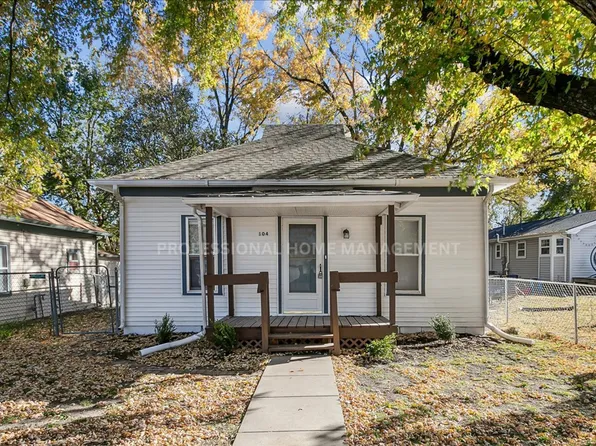 104 N Main St, Rose Hill, KS 67133