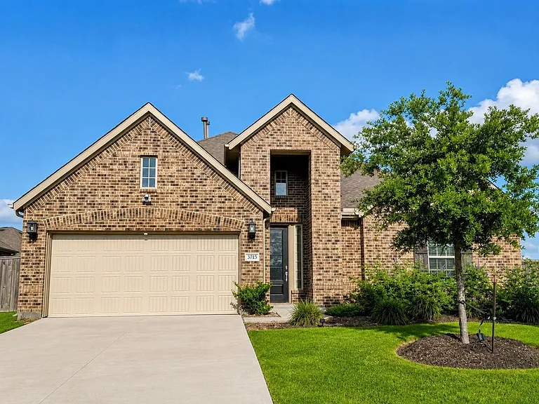 3715 Rock Ledge Dr — Photo 1