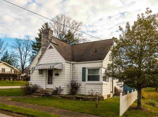 402 Dudding Ave, Hurricane, WV 25526