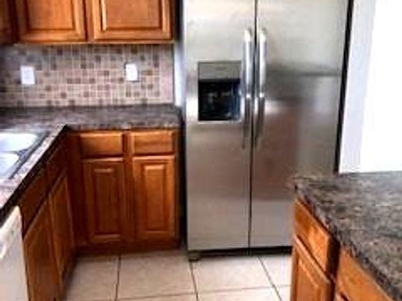 2nd image of 417 Blackbird Way #B