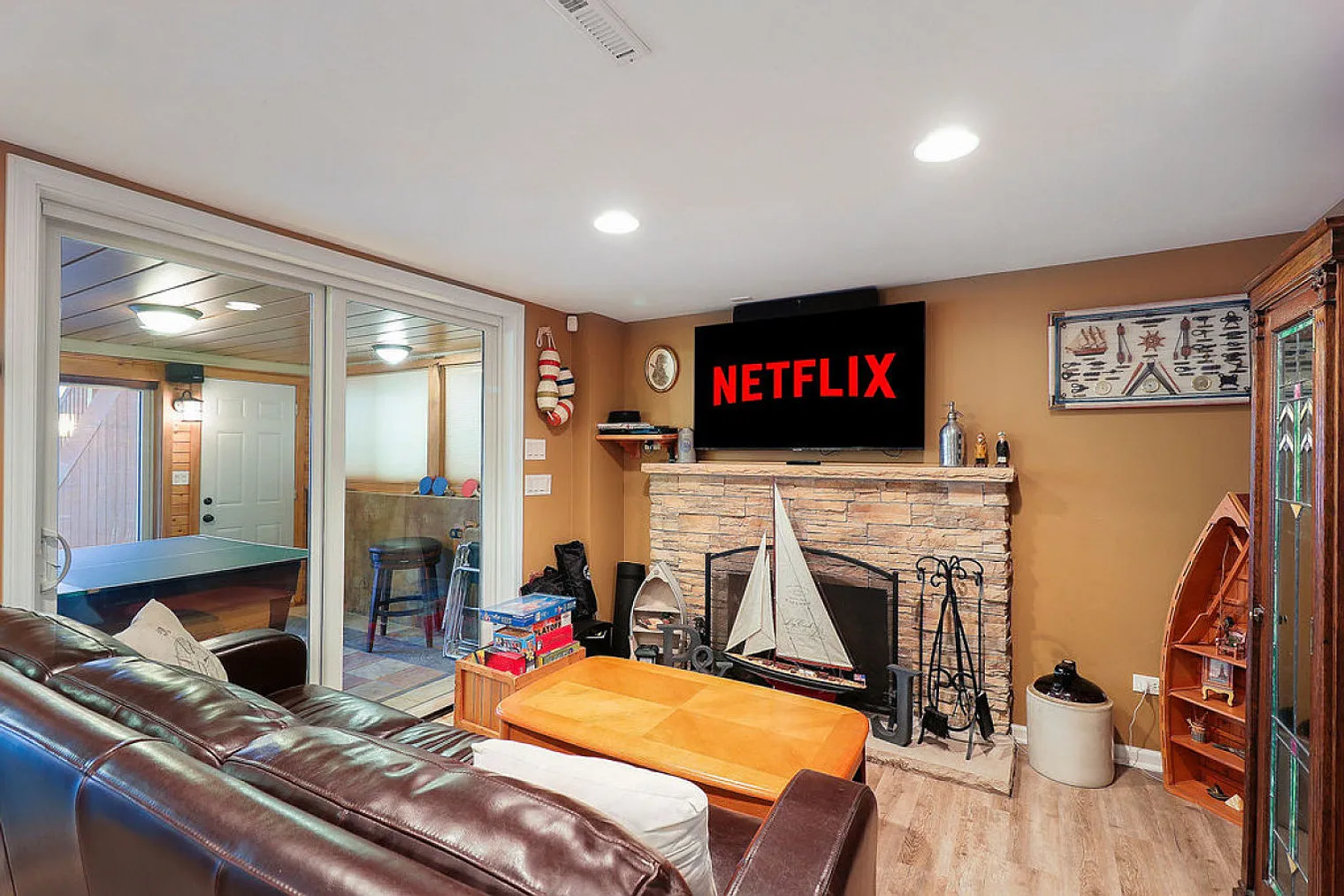 2 bed, 2.0 bath, 1474 sqft, $5,138 — Photo 4