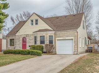 3205 54th St, Des Moines, IA 50310