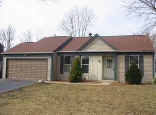 1600 Riverwood Dr, Algonquin, IL