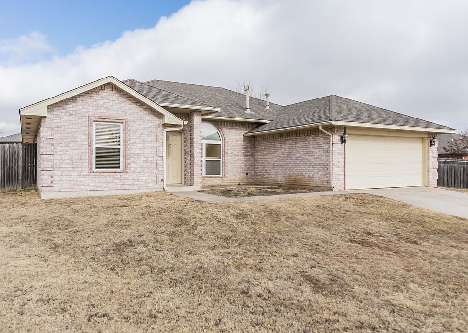 1st image of 1701 Teakwood Cir