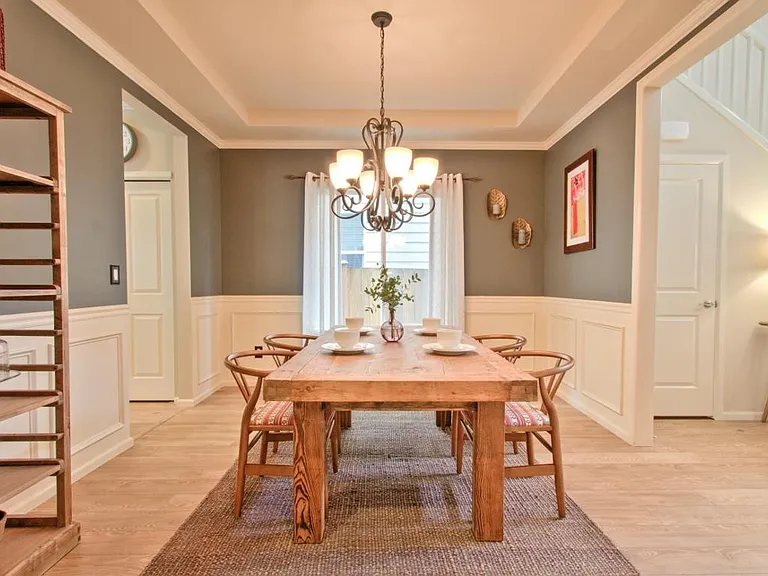 Formal dining room