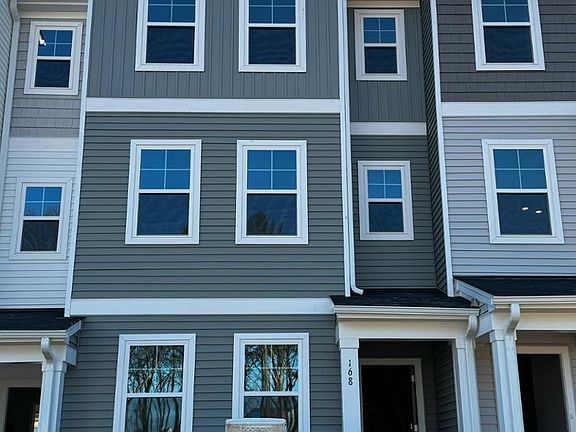 2nd image of 168 Aster Bloom Ln