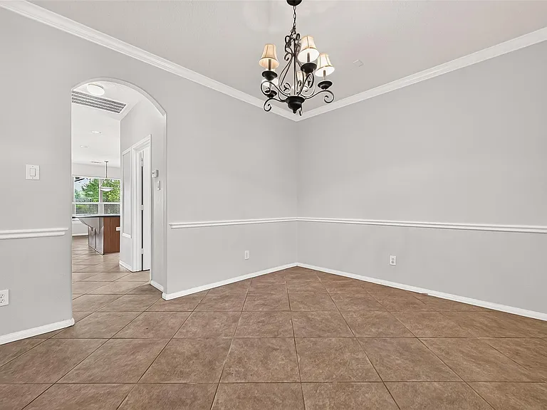 1415 Kennewick Ct — Photo 9