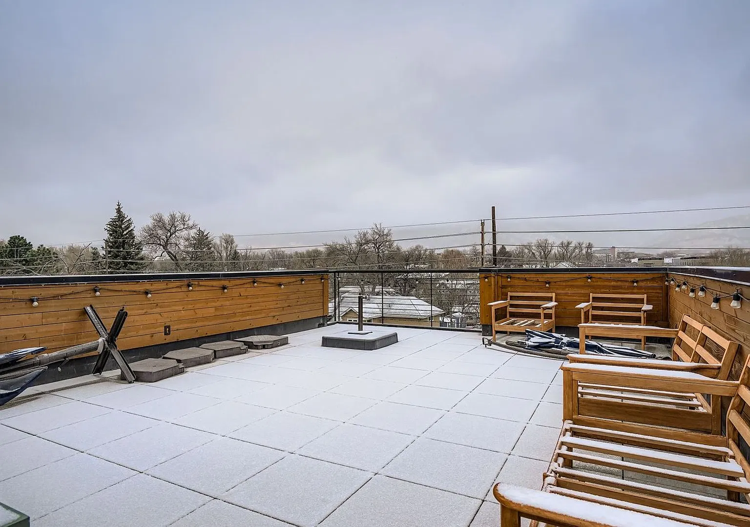 Luxury Flatirons View Retreat w/ Rooftop Deck — Photo 4