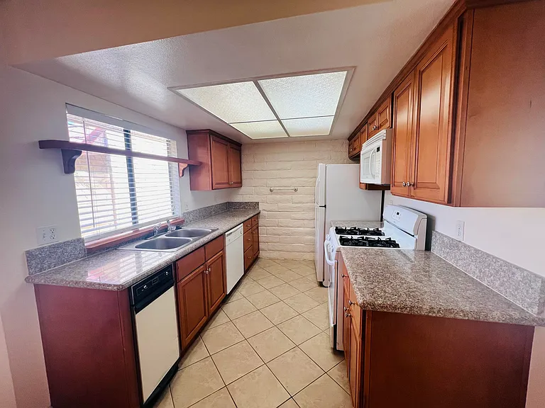35615 Paseo Circulo E #35615 — Photo 3