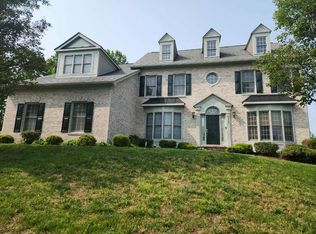 9506 Peniwill Dr, Lorton, VA 22079