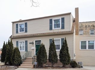 2026 Lake St, Evanston, IL 60201